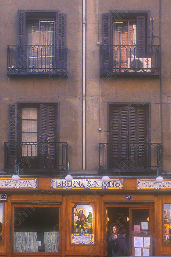 Tavern 
 Madrid, Spain 2002