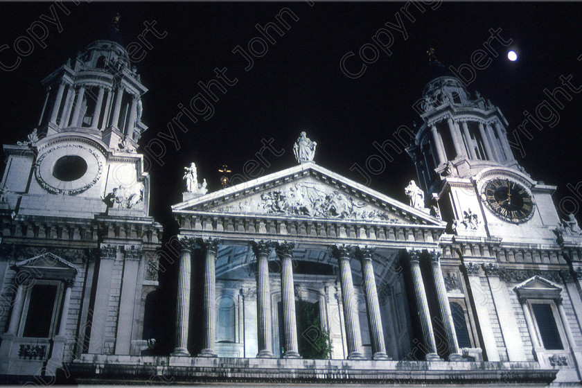 Saint Pauls and the Moon 
 London 1997