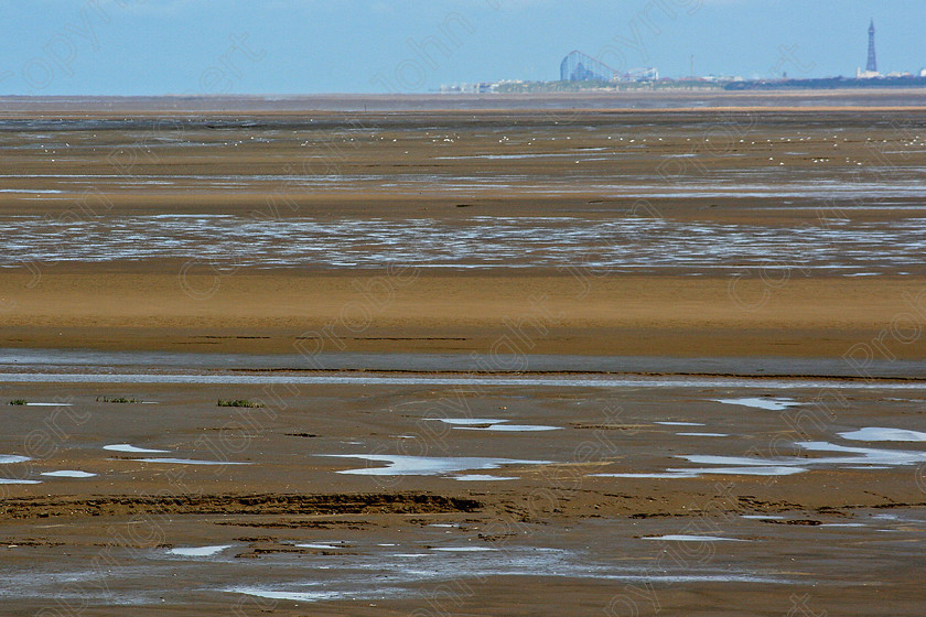 Distant Blackpool 
 Southport 2007