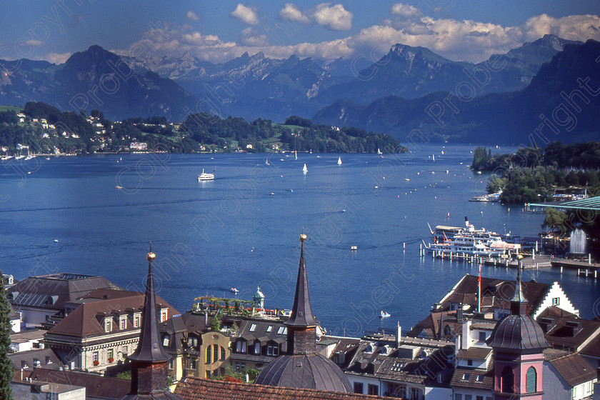 Lake Lucerne 
 Lucerne, Switzerland 2004 
 Keywords: 2000-2005, Scanned from film original, Lucerne and Lake